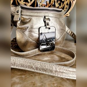 Armani Exchange Women's Rose Gold Crossbody Bag Silver Logo Bar 8"×7" Strap 22"